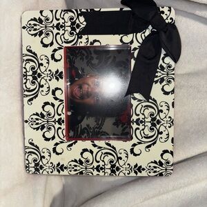 Black & White Damask Photo Frame with Ribbon Accent